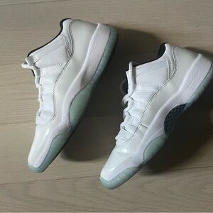 Jordan 11 low
